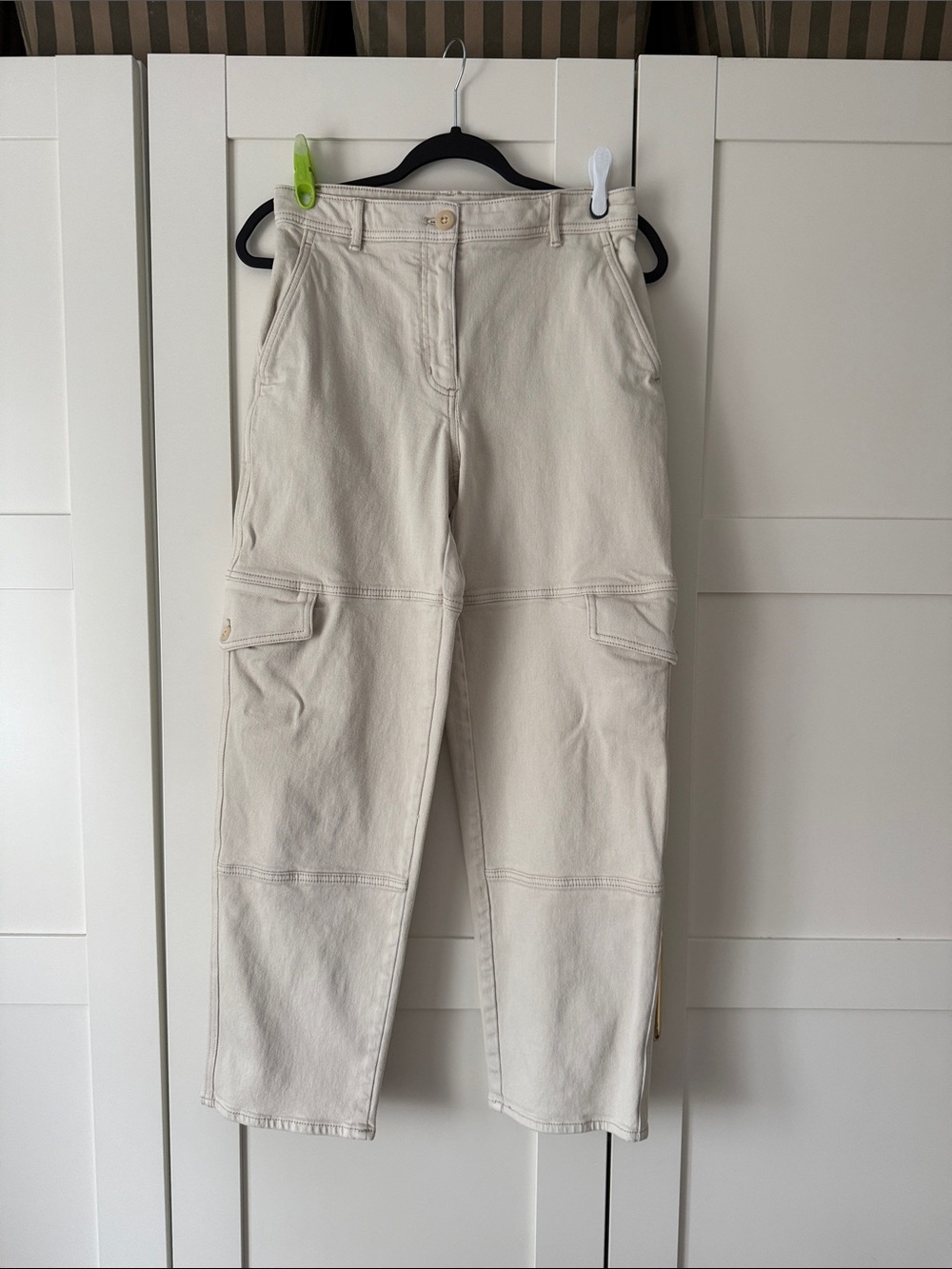 Aritzia Cream Utility Cargo Pants